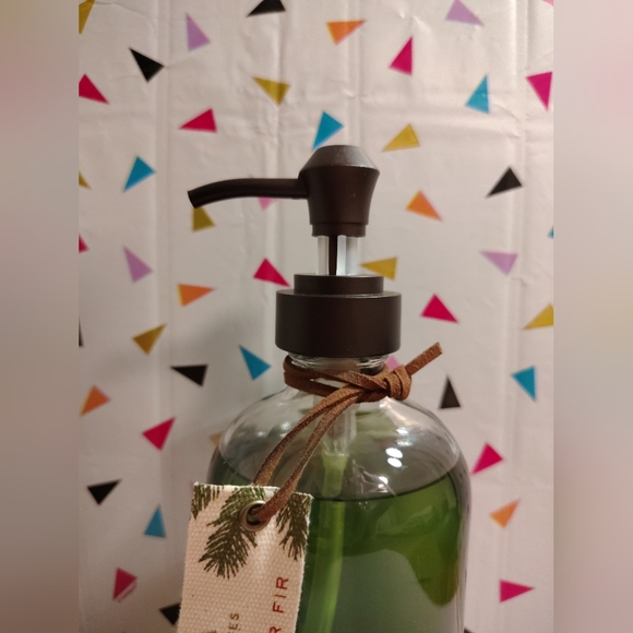 Thymes Frasier Fir Hand Wash - 15 Fl Oz - Picture 3 of 10